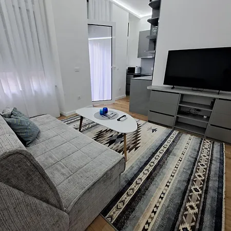 The Imperial - Heart Of The Apartman *